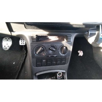 volkswagen polo berlina (6n2) del año 2001