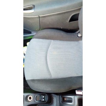 peugeot 206 berlina del año 2004