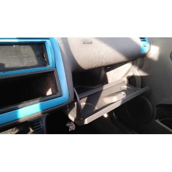 volkswagen polo berlina (6n2) del año 2001