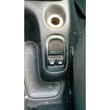 peugeot 206 berlina del año 2004