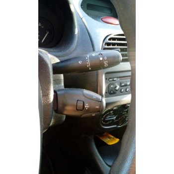 peugeot 206 berlina del año 2004