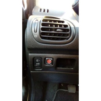 peugeot 206 berlina del año 2004