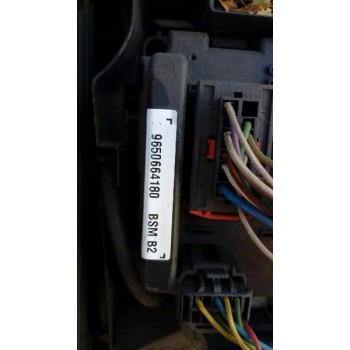 peugeot 206 berlina del año 2004