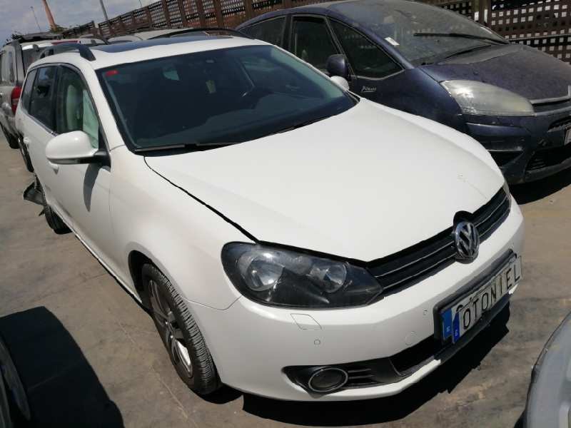 VOLKSWAGEN GOLF VI VARIANT (AJ5)