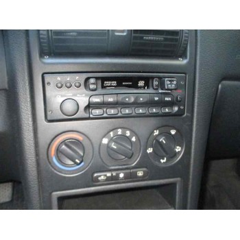 opel astra g berlina del año 1999