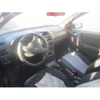 opel astra g berlina del año 2001