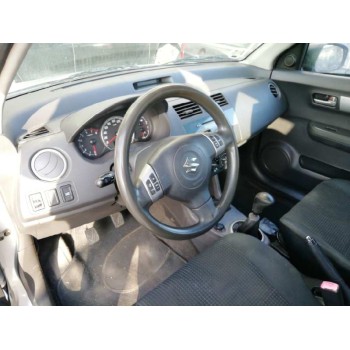 suzuki swift berlina (mz) del año 2005