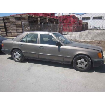 MERCEDES-BENZ CLASE E (W124) BERLINA