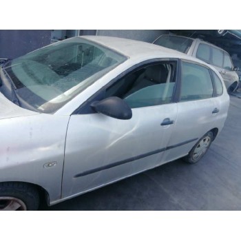 seat ibiza (6l1) del año 2002