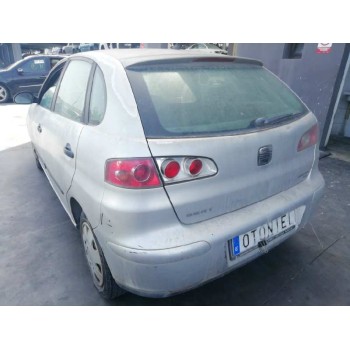 seat ibiza (6l1) del año 2002