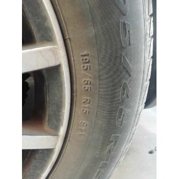 volkswagen bora berlina (1j2) del año 2000