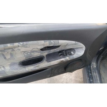 mitsubishi carisma berina 5 (da0) del año 1999