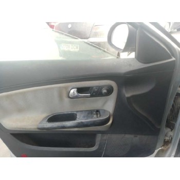 seat ibiza (6l1) del año 2002