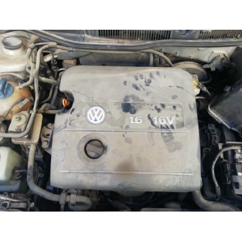 volkswagen bora berlina (1j2) del año 2000