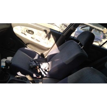 mitsubishi carisma berina 5 (da0) del año 1999