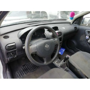opel corsa c del año 2002