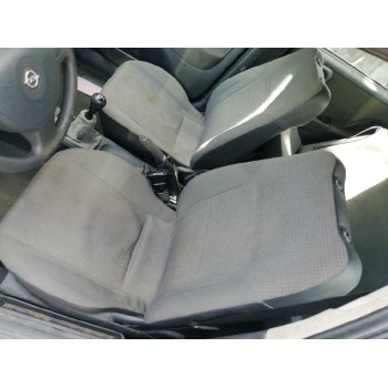 opel corsa c del año 2002