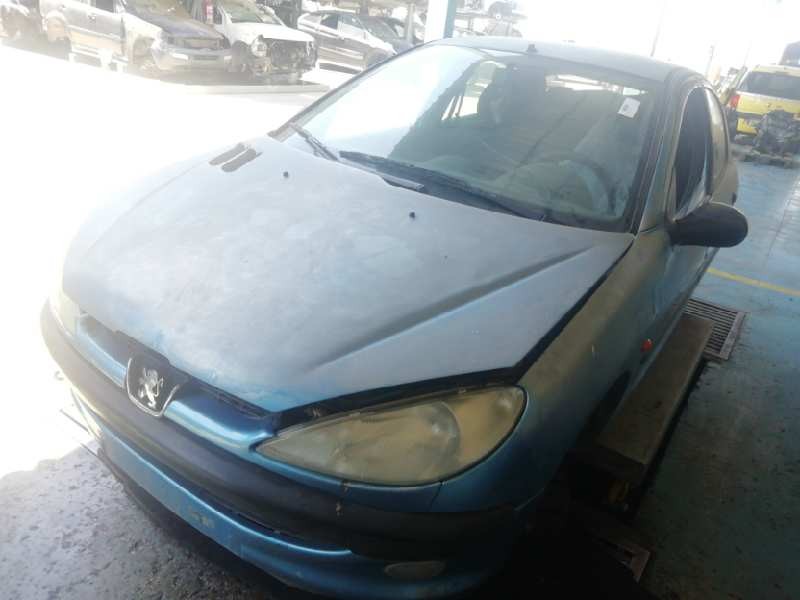 PEUGEOT 206 BERLINA