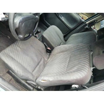 opel astra f berlina del año 1997