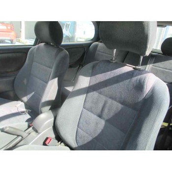 toyota corolla (e11) del año 2000