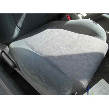 toyota corolla (e11) del año 2000