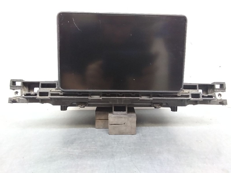 Recambio de pantalla multifuncion para audi a4 berlina (8w2) sport edition referencia OEM IAM 8W1919604 RAYADA 