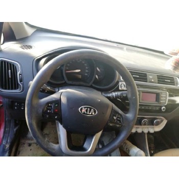 kia rio (yb) del año 2016