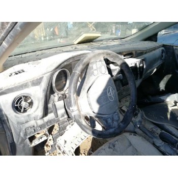 toyota auris del año 2018