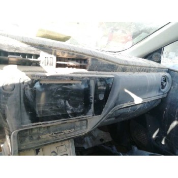 toyota auris del año 2018