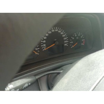 mercedes-benz clase clk (w208) coupe del año 2000