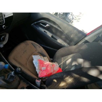 kia rio (yb) del año 2016