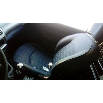 peugeot 206 berlina del año 2004