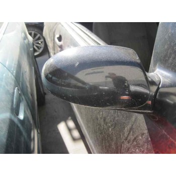 ford focus berlina (cak) del año 2003