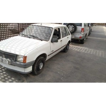 opel corsa a del año 1988