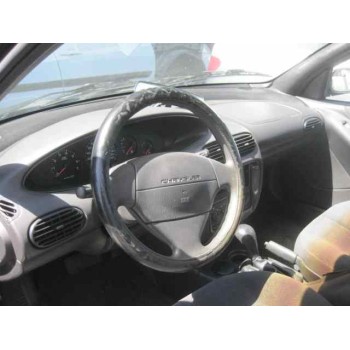 chrysler stratus berlina (ja) del año 1999