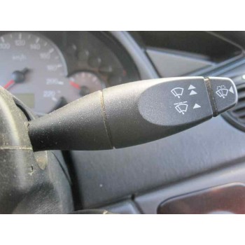 ford focus berlina (cak) del año 2003