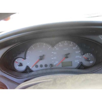 ford focus berlina (cak) del año 2003