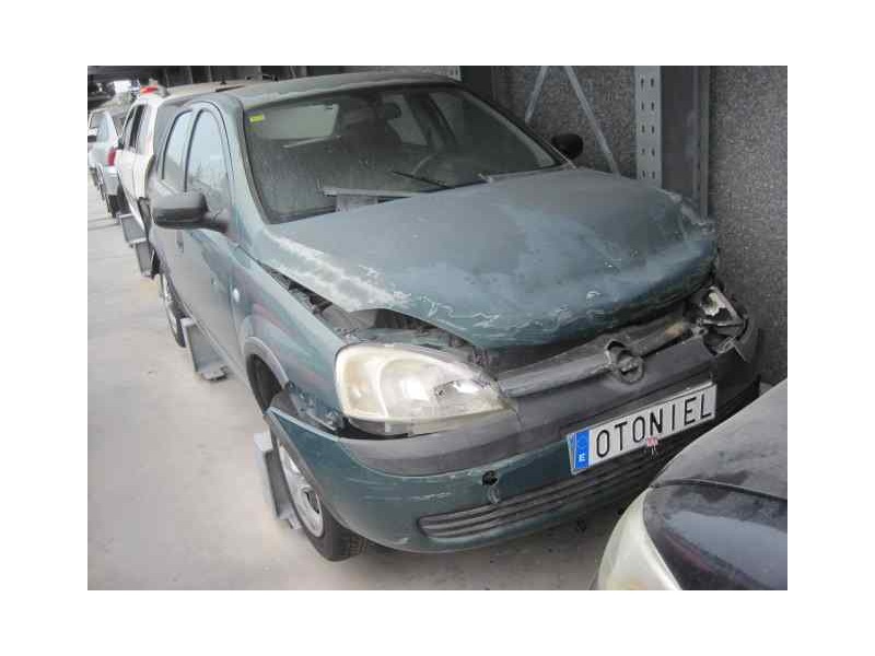 opel corsa c del año 2003