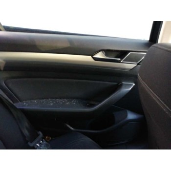 volkswagen passat variant (3g5) del año 2015