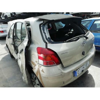 toyota yaris del año 2009