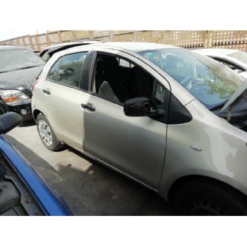 toyota yaris del año 2009