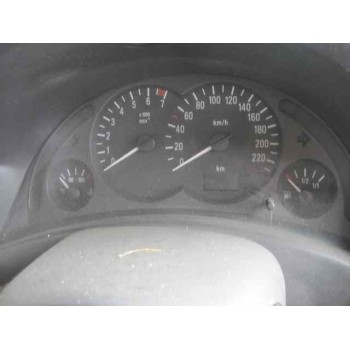 opel corsa c del año 2003