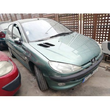 PEUGEOT 206 BERLINA