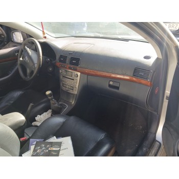 toyota avensis sedán (_t25_) del año 2007