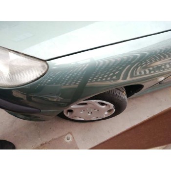 peugeot 206 berlina del año 2001