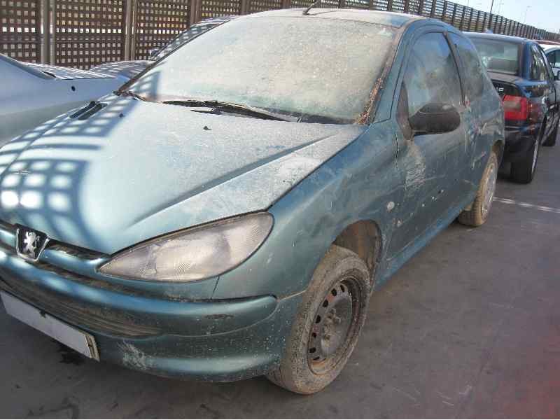 PEUGEOT 206 BERLINA