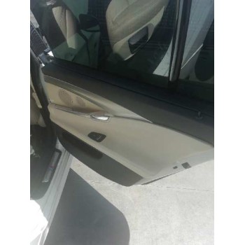 GUARNECIDO PUERTA TRASERA DERECHA 