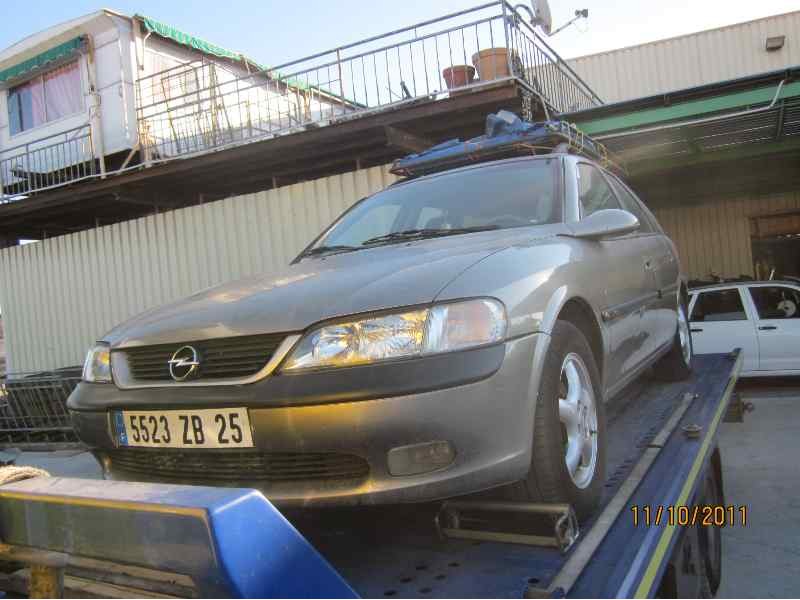 opel vectra b caravan del año 1998