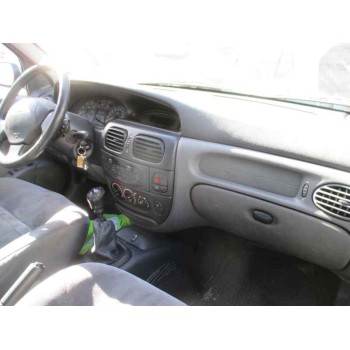 renault megane i fase 2 classic (la..) del año 2000