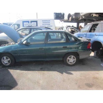 OPEL ASTRA F BERLINA